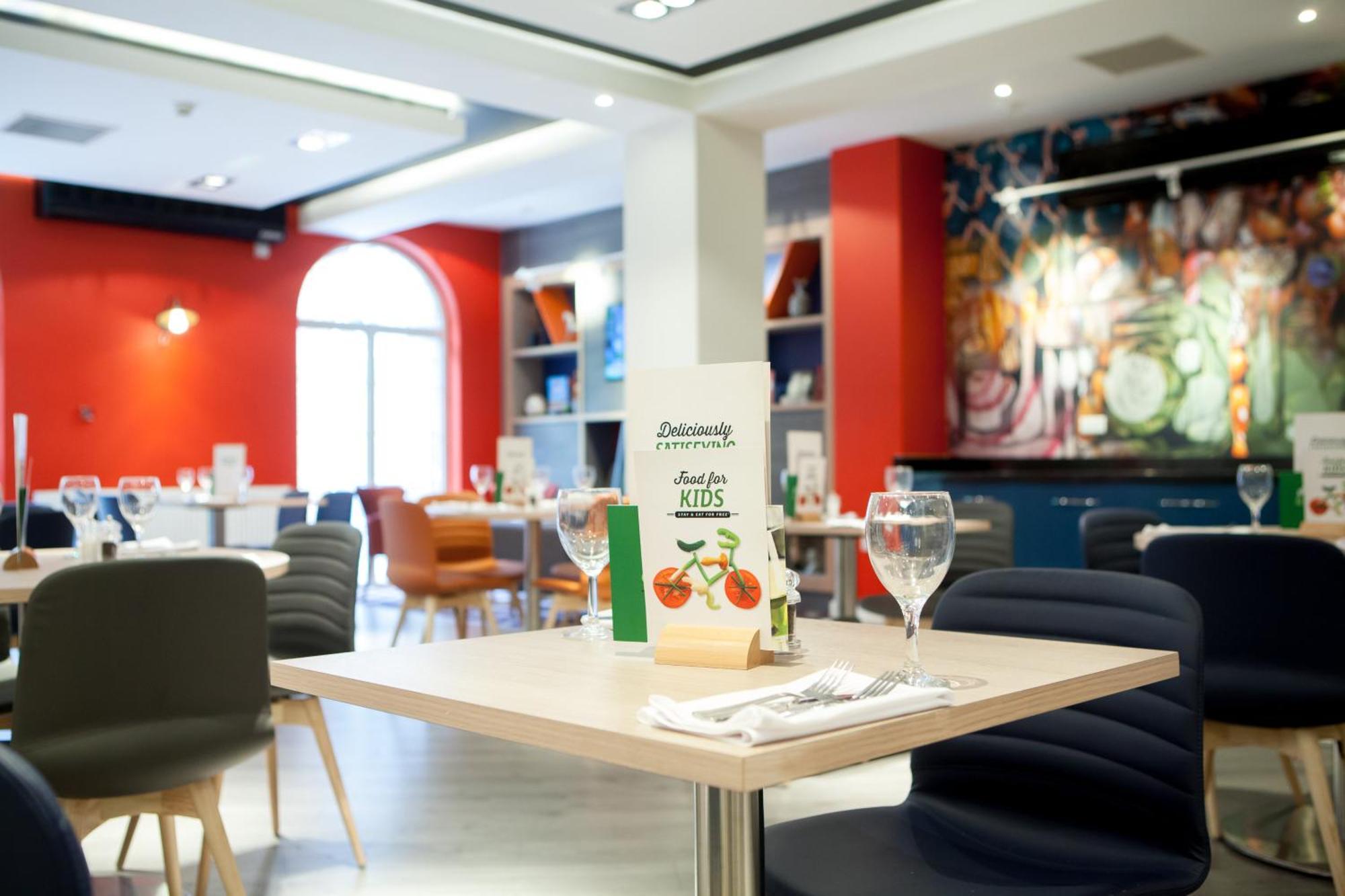 Holiday Inn Corby Kettering A43 By Ihg Ngoại thất bức ảnh